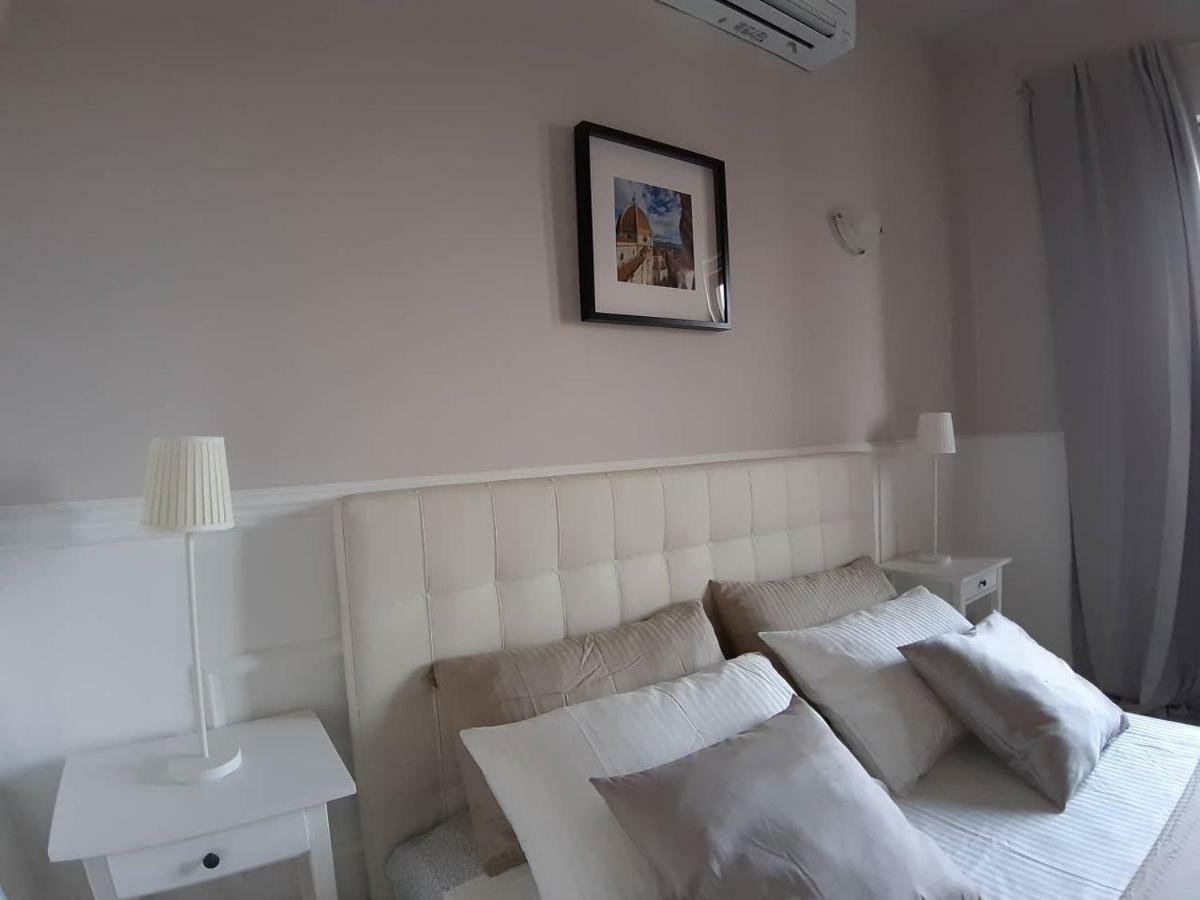Hs4U Duomo View Art & Design Apartment Close To Central Train Station Florence Extérieur photo